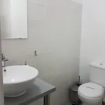 Julia's * 尼科西亚